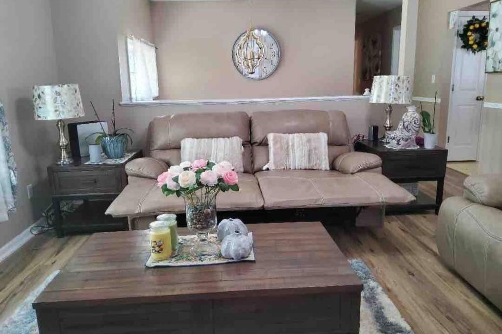 Smart Entire Loft, 3 Bedroom 2 Bath, With 3 Tv Columbia Ngoại thất bức ảnh